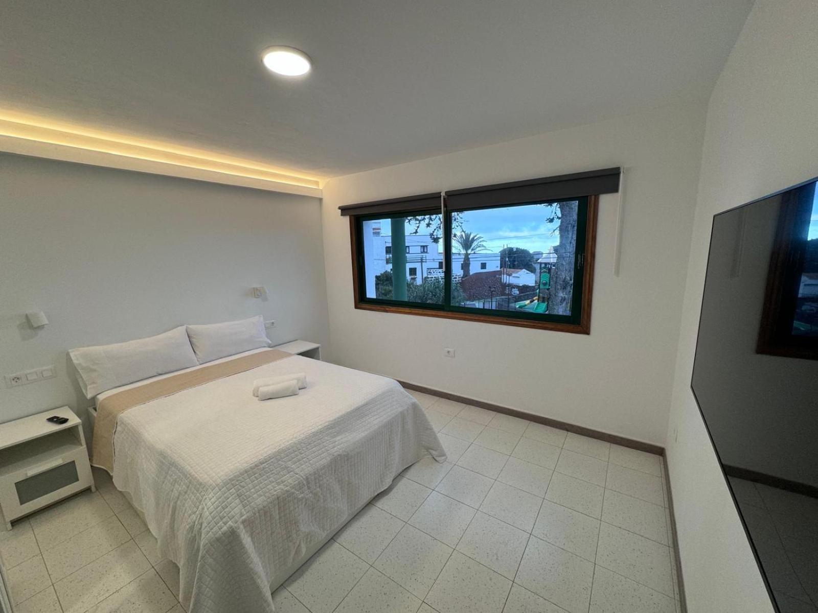 Vivienda En El Centro De La Isla 2Hab Con Terraza Lägenhet Valverde  Exteriör bild