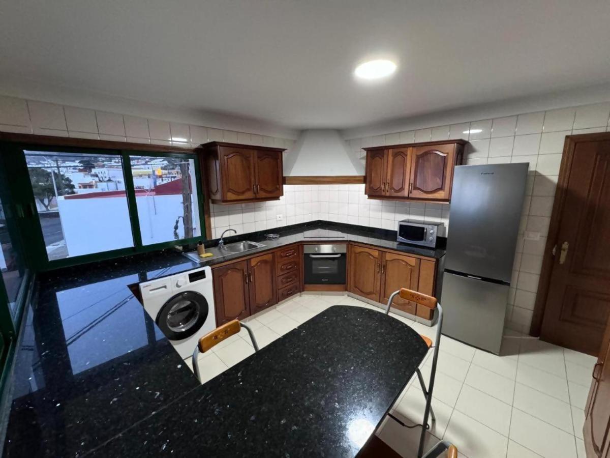 Vivienda En El Centro De La Isla 2Hab Con Terraza Lägenhet Valverde  Exteriör bild